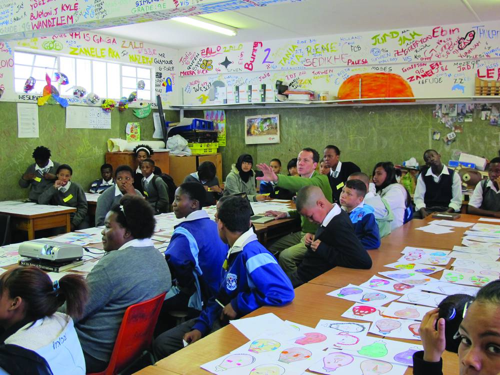 Johann giving a presentation about the project to learners from Heideveld Senior Secondary School.