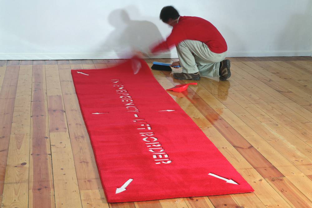 In Emergency – Lift Border, 2006 - Johann van der Schijff
